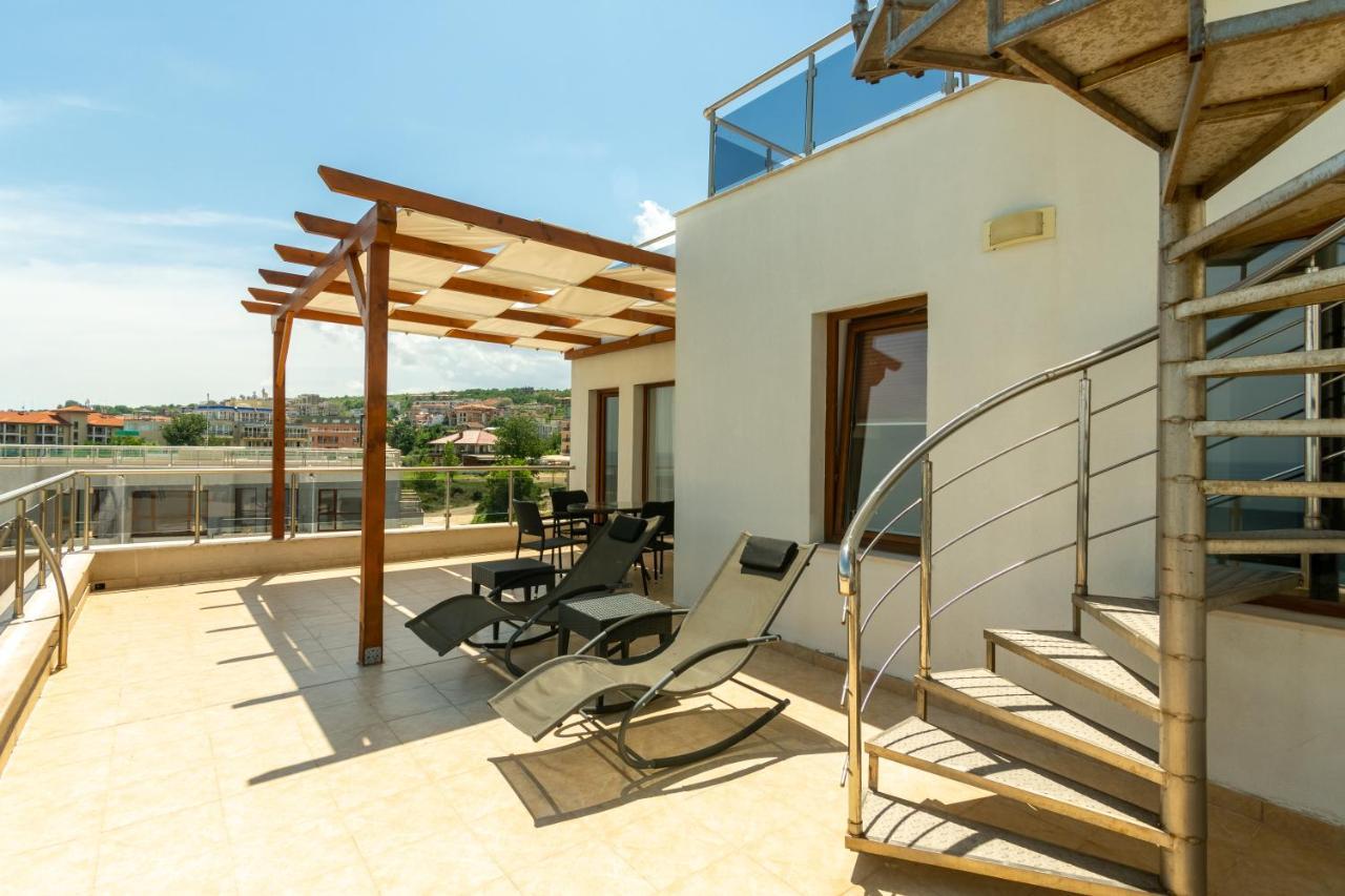 Апартаменты Penthouse At White Cliffs Бяла Экстерьер фото