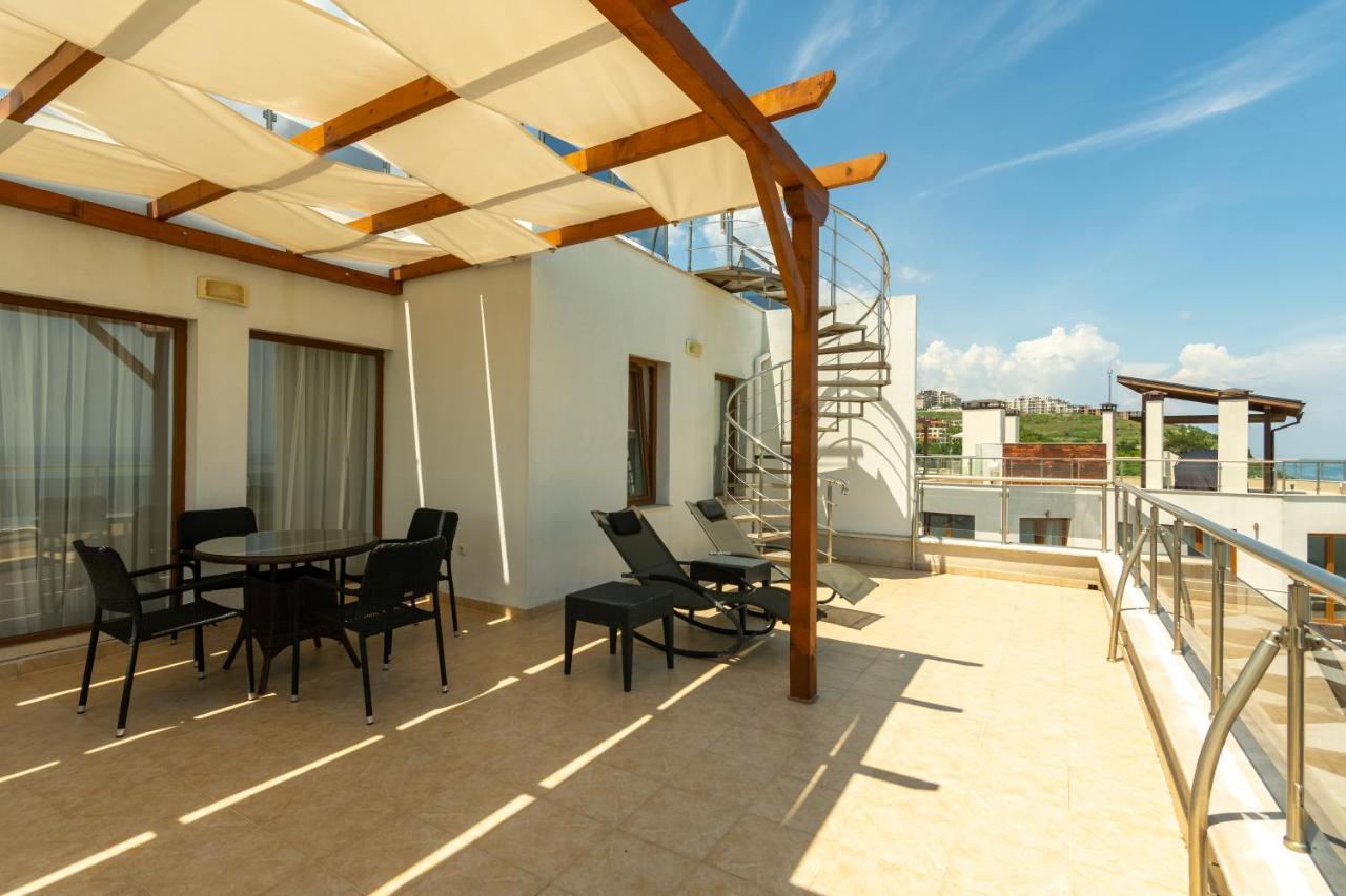 Апартаменты Penthouse At White Cliffs Бяла Экстерьер фото